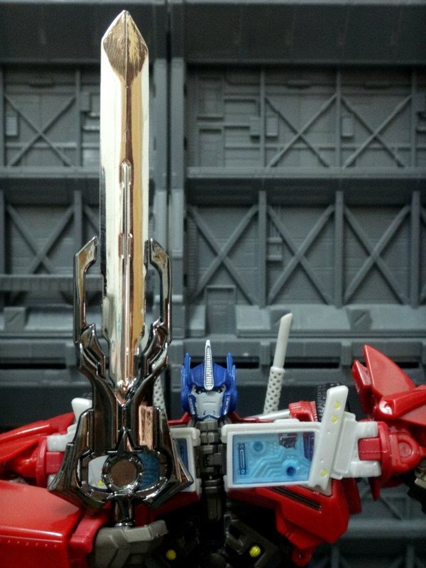 DR Wu Reveal New Accesories DW TP05 Optimus Prime Sword And DW TP06 Sage  (2 of 29)